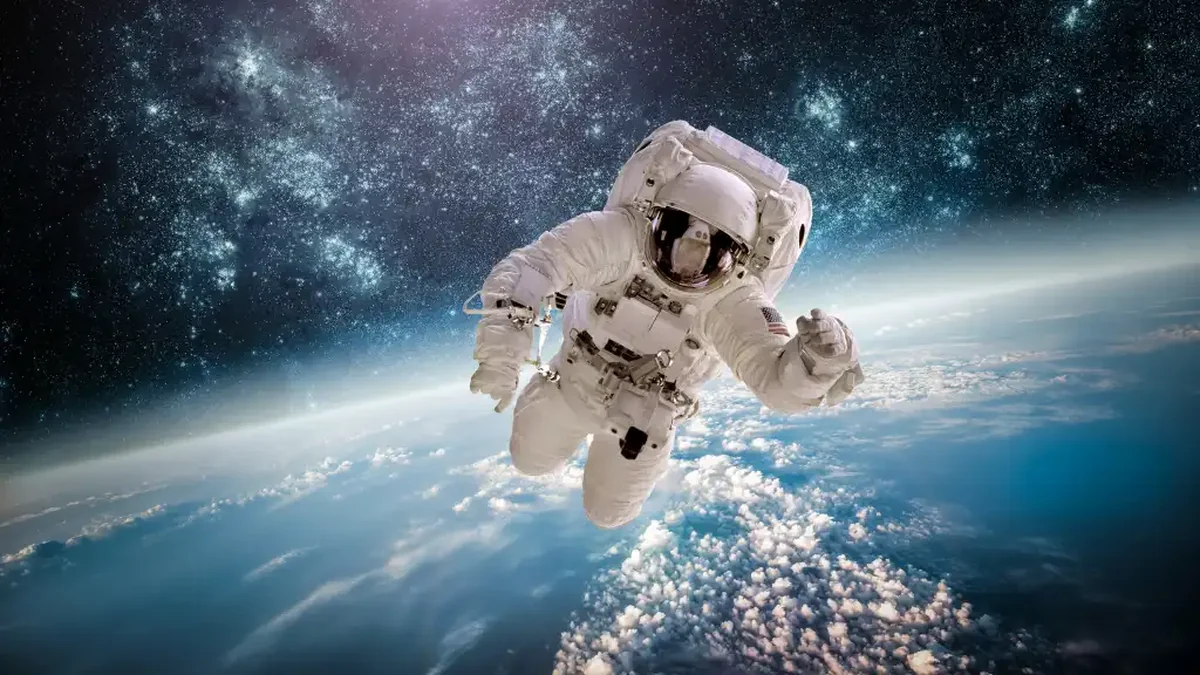 Antigravity 2.0: Google Splits Agent Chat from IDE with Worktrees